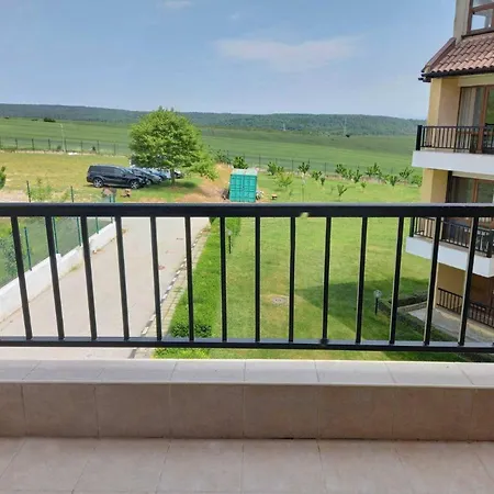 оазис камчия Appartement Bliznatsi